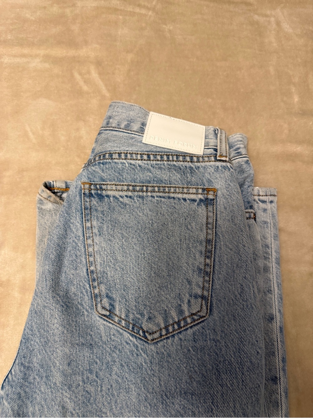 Aritzia Denim Forum Light Blue Straight Leg Jeans for Women - Picture 6 of 7